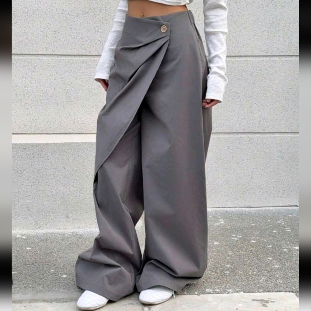 Gray Wide-Leg Wrap Pants - Picture 4 of 4